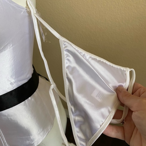 NEW 2 piece Fredericks of Hollywood Corset set - Picture 6 of 12